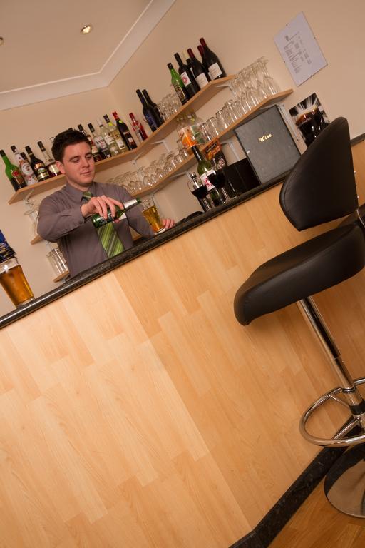 Hotel Travelrest Fareham Solent Gateway Esterno foto